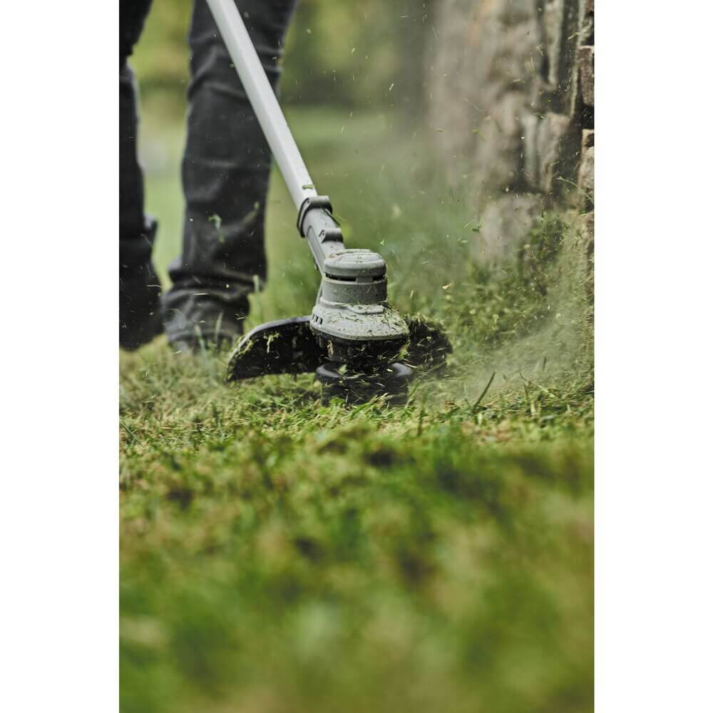 DEWALT 20V MAX* 14 in Cordless Folding String Trimmer