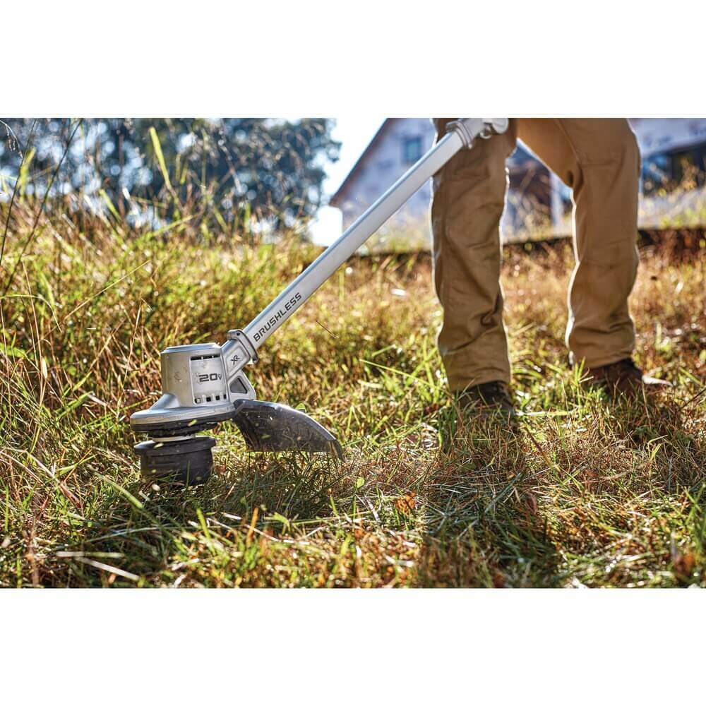 DEWALT 20V MAX* 14 in Cordless Folding String Trimmer