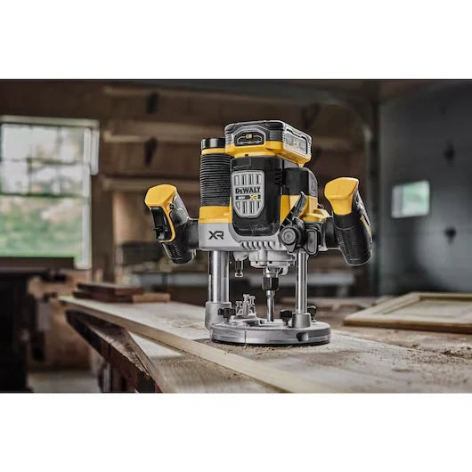 DEWALT 20V MAX* XR® Brushless Cordless 2-1/4  Plunge Router
