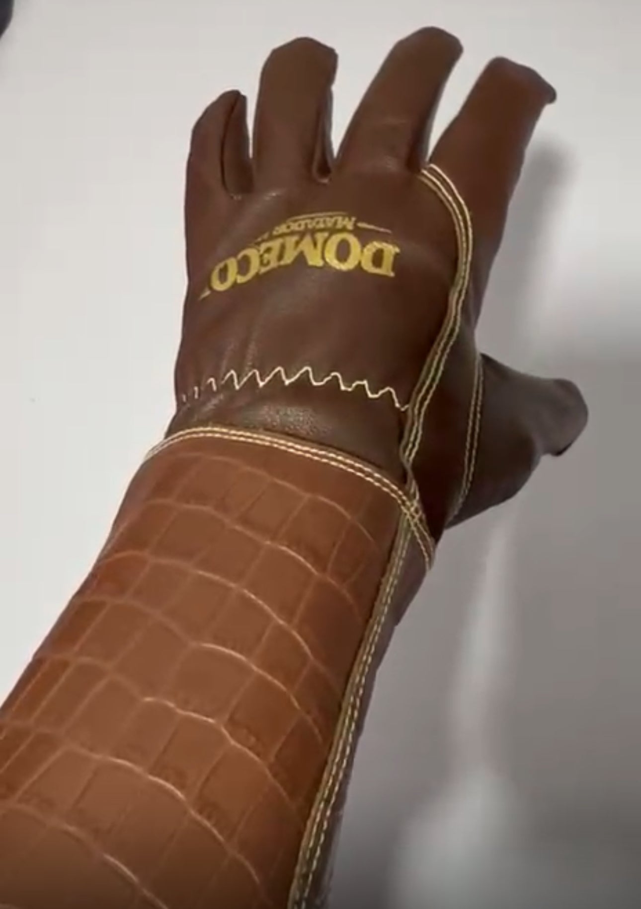 Domecq™ Premium Goatskin Welding Gloves – Extended Cuff Work Gloves