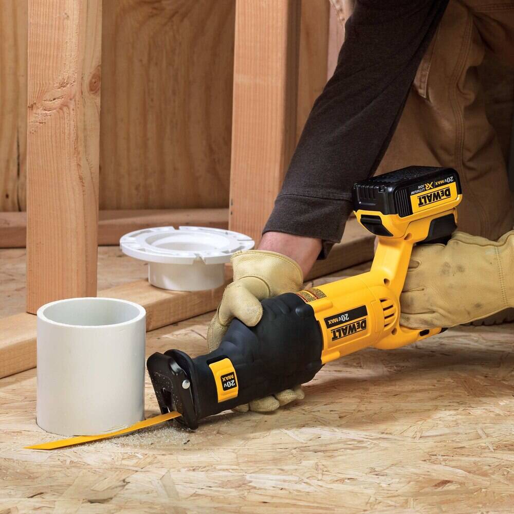 DEWALT 20V MAX* Reciprocating Saw