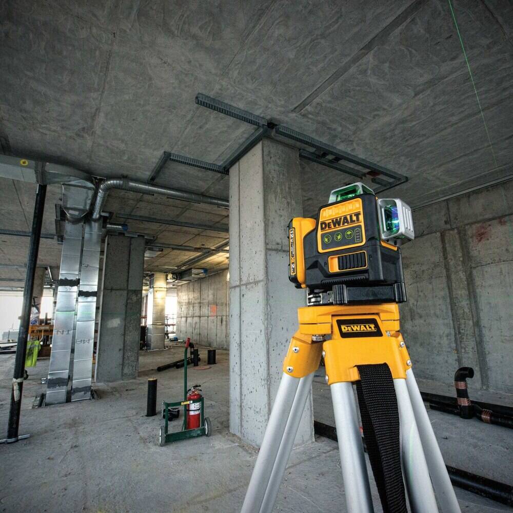 DEWALT 12V MAX Line Laser 3 X 360 Green Yellow